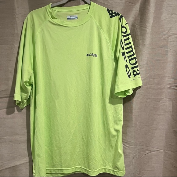 Columbia Performance Fishing Gear Lime Green Shirt - Picture 1 of 4